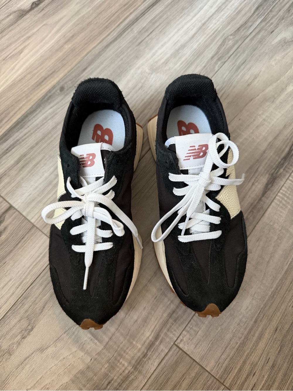 New Balance Women’s Sneakers - Picture 2 of 7